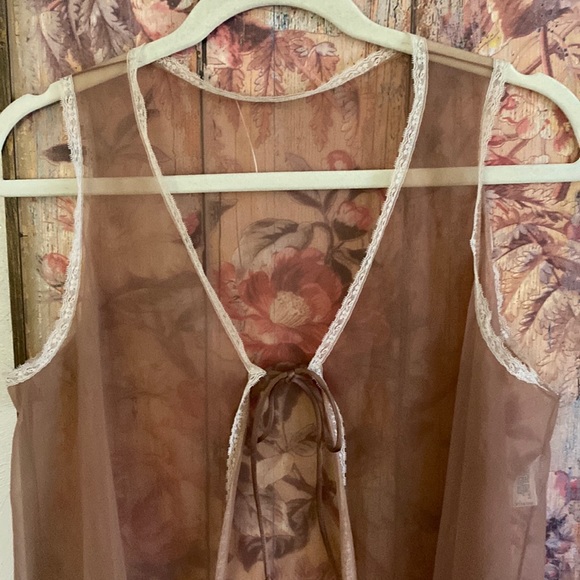 60s 70S VINTAGE VANITY FAIR BOHO FEMININE SHEER LACE TRIM LINGERIE CHEMISE TOP - Picture 7 of 15